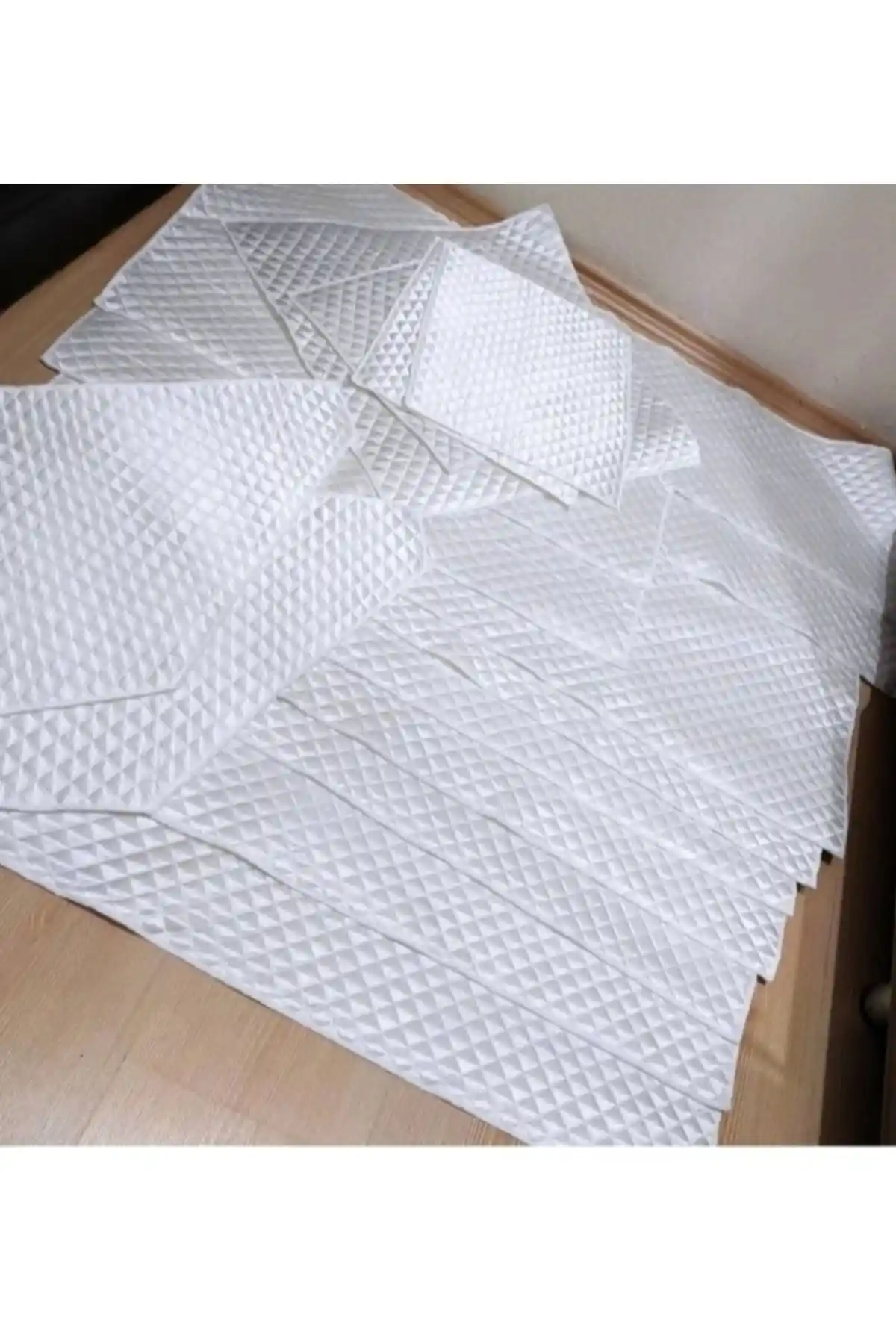 Mutfak Dolap Örtüsü Seçenekleri ve Dekorasyonda Şıklık ile Fonksiyonellik