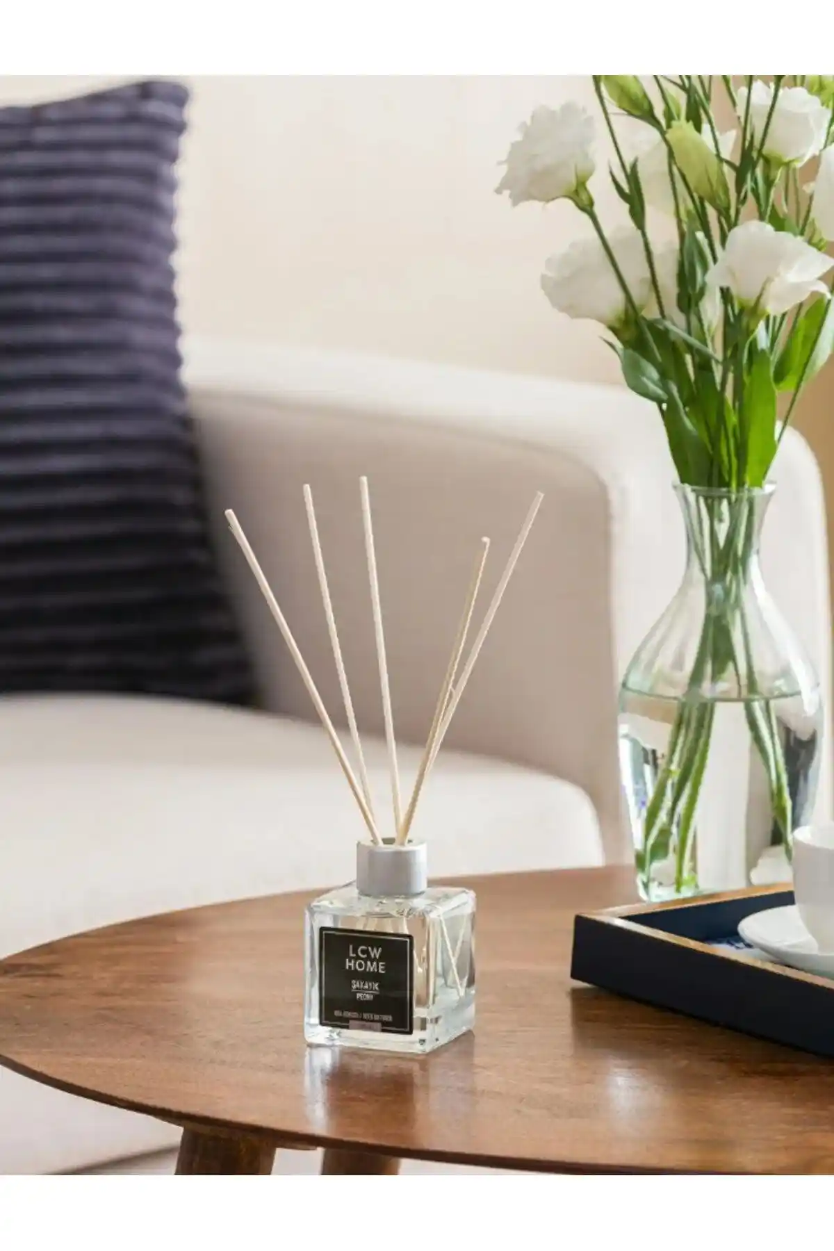 Oda Kokusu ile Dekorasyonda Ferah ve Davetkar Bir Atmosfer Yaratma Rehberi