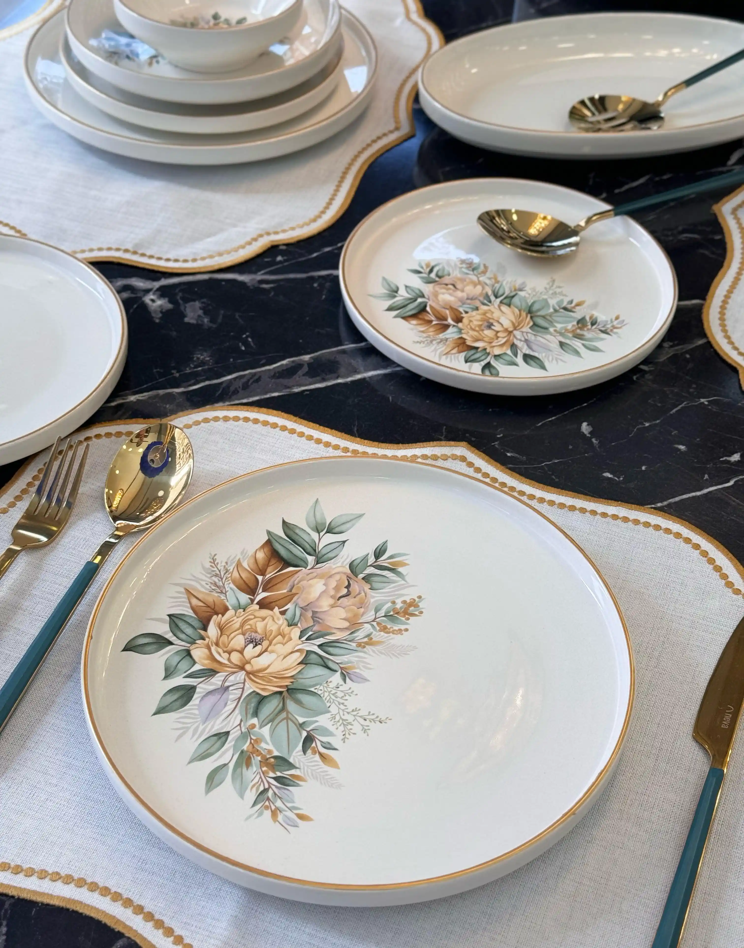 Yemek Takımı Seçimi ve Dekorasyon İpuçları 27 Parça Setlerle Şık Sofralar