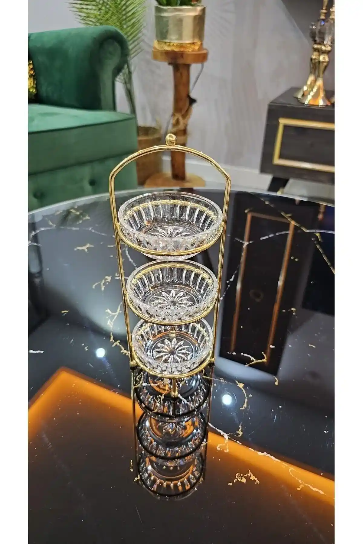 3 Katlı Şekerlik Dekorasyon Alternatifleri ve Kullanım İpuçları