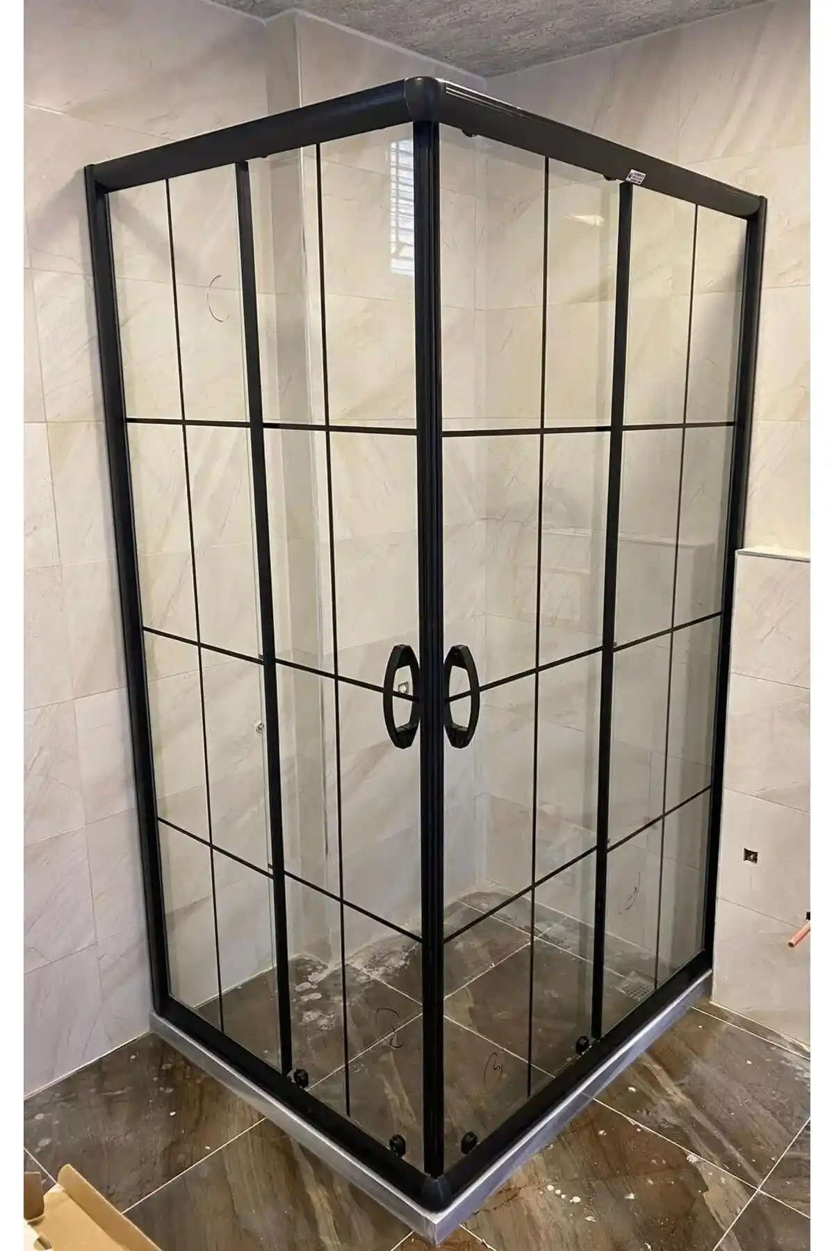 5 mm Camlı Duşakabinlerin Dayanıklılığı ve Güvenlik Özellikleri