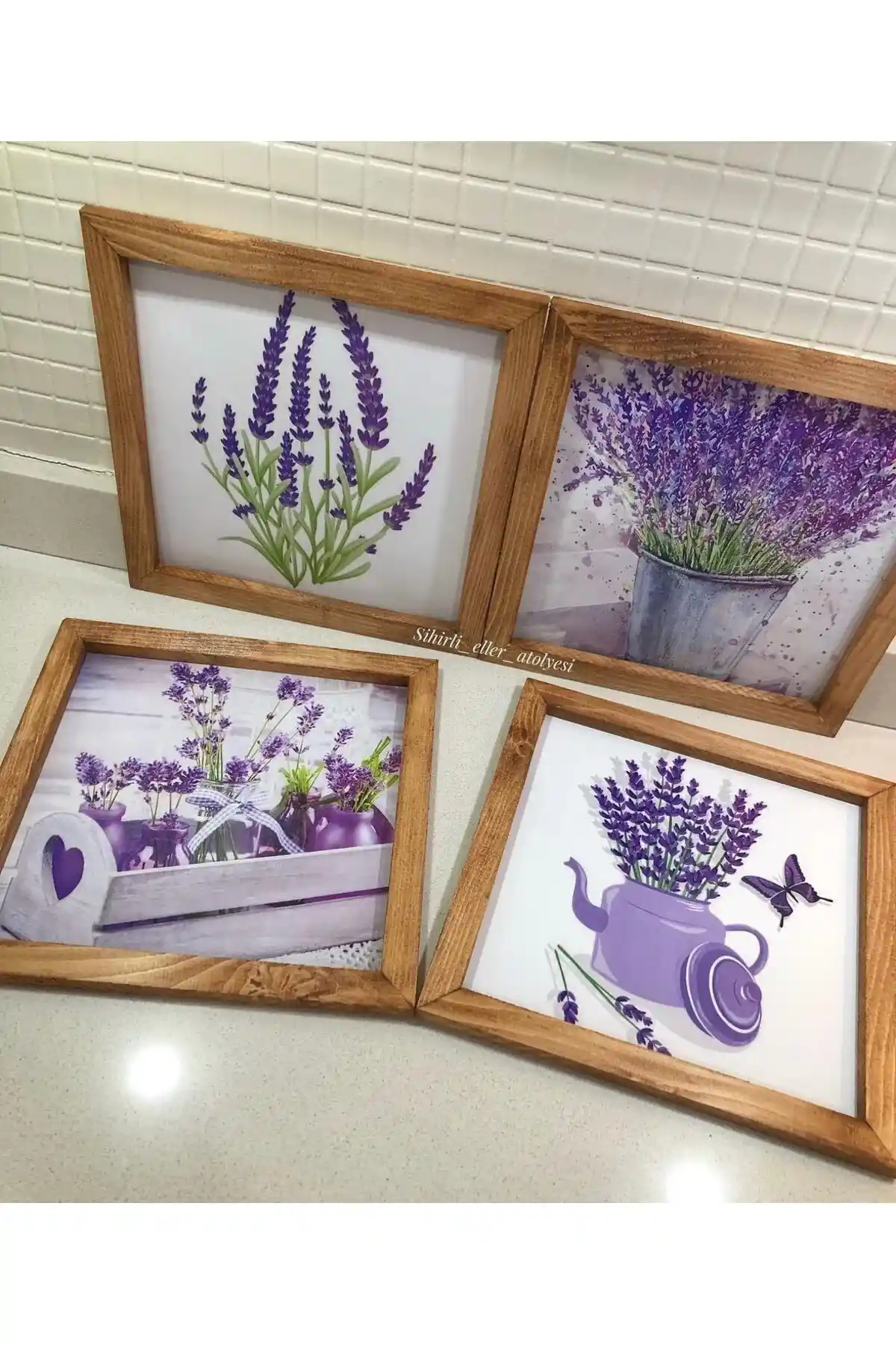 Ahşap Desen Trifolium Çerçeve: Doğal Malzeme ve Estetik Tasarımın Buluşması