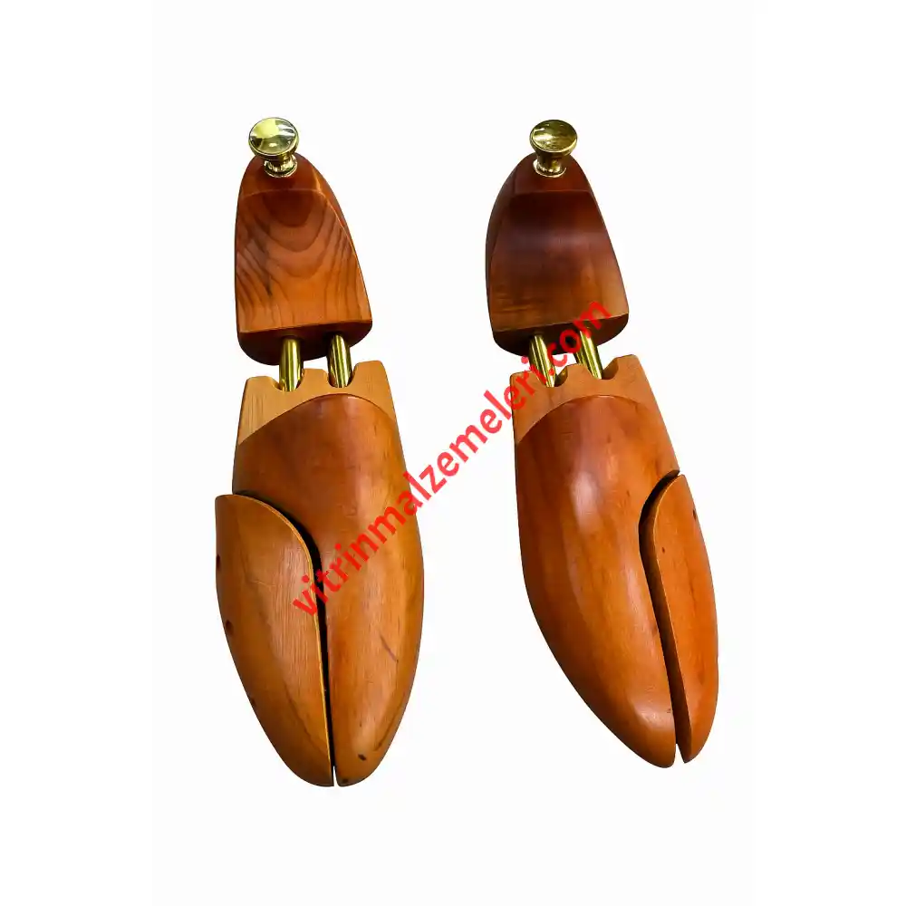 Ahşap ve Plastik Ayakkabı Kalıplarının Avantajları ve Üretimdeki Rolü