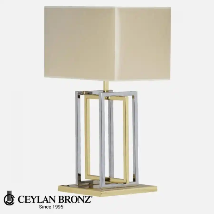 Altın Krom Abajur Seçenekleri ve Dekorasyonda Kullanım İpuçları