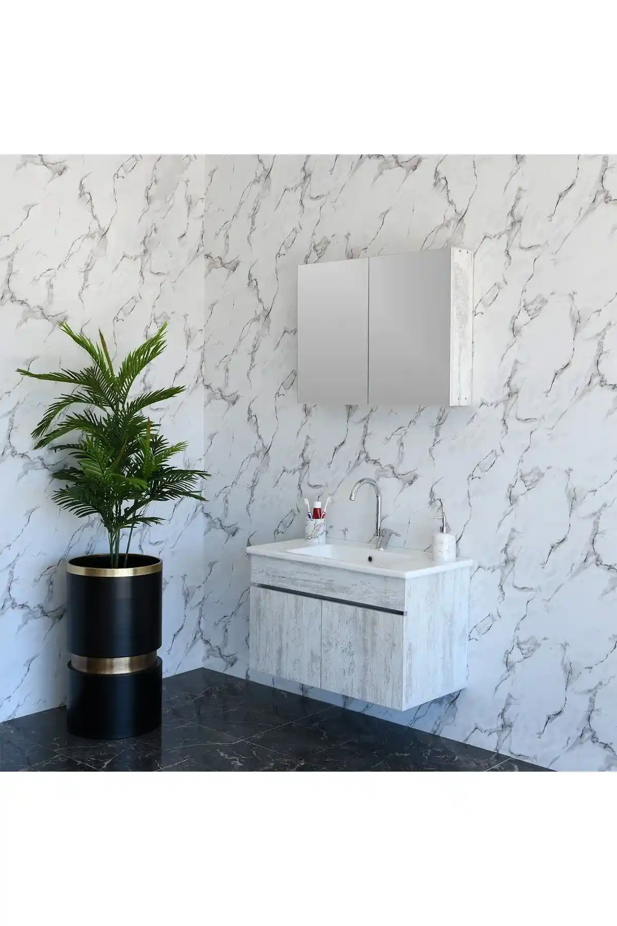 Artel ve Mobilique Banyo Dolapları: Fonksiyonellik ve Estetiğin Uyumuyla Seçenekler