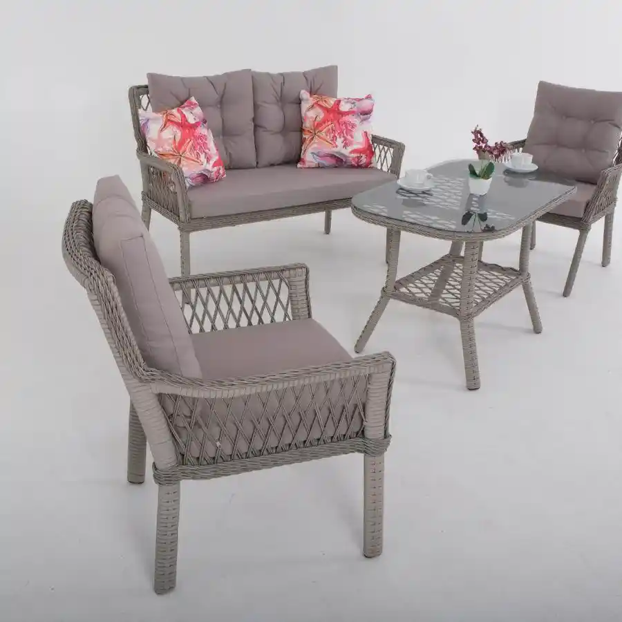 Balkon İçin Dayanıklı Mobilya Seçimi: Malzeme ve Tasarım İpuçları