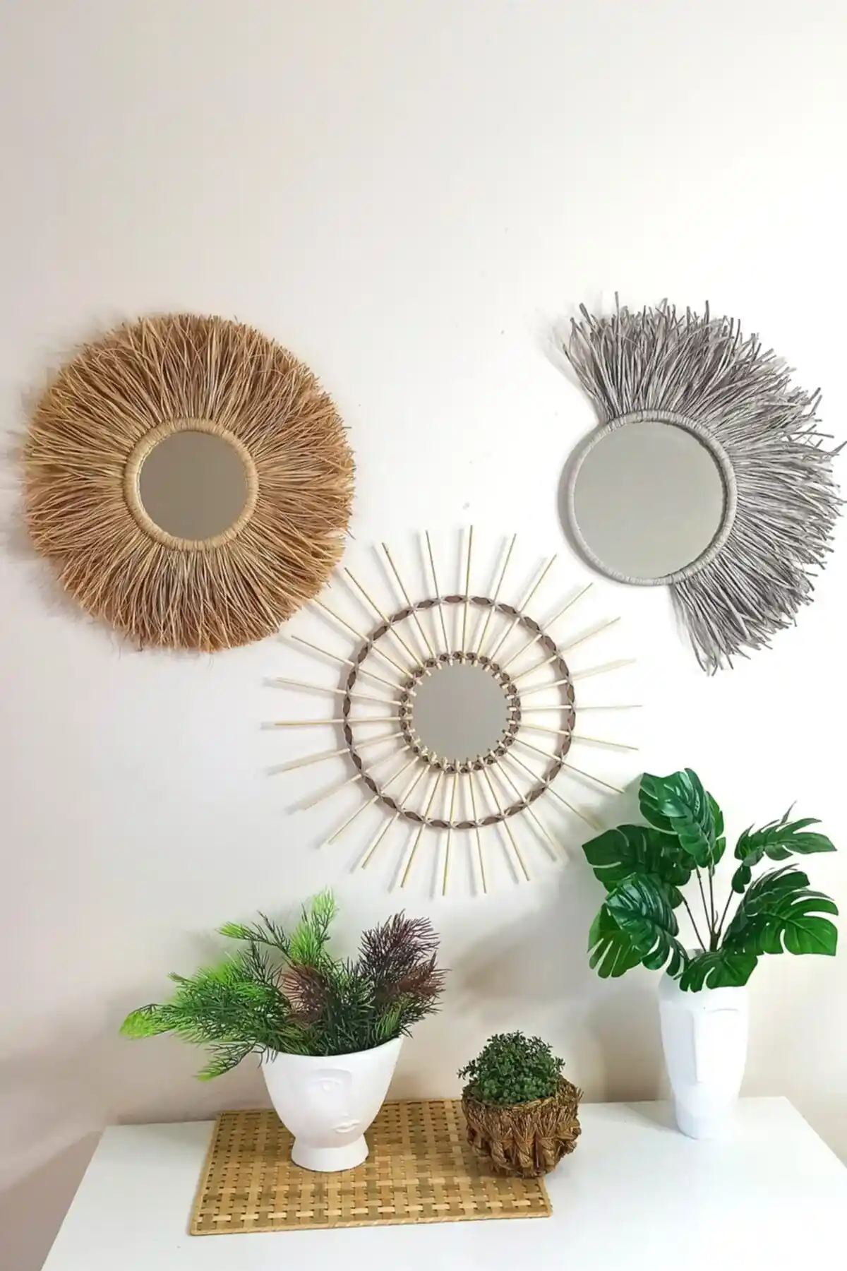 Bambu Rafya Aynalar ile Doğal ve Estetik Ev Dekorasyonu Seçenekleri