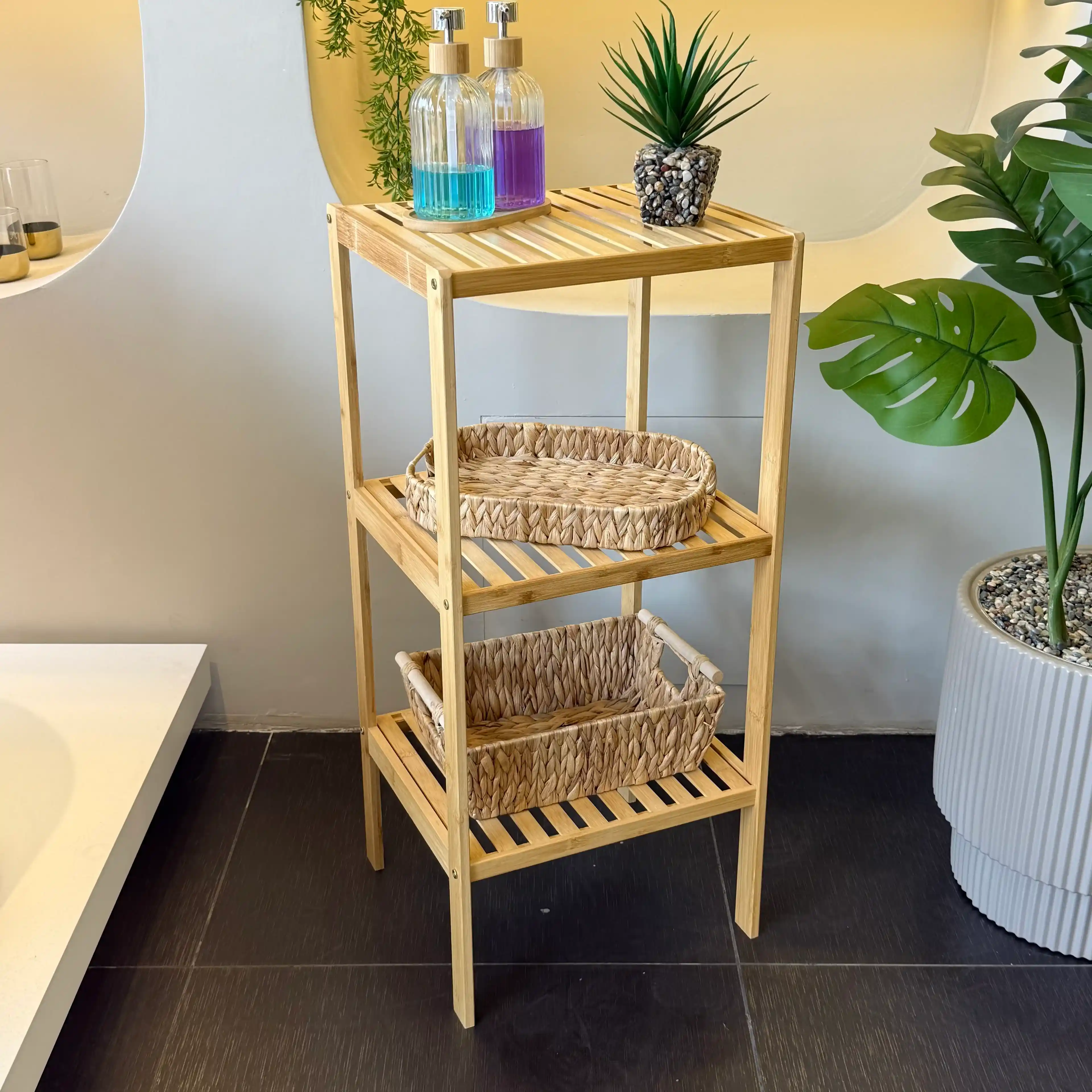 Bambu Tasarımlı Ev Dekorasyonu Ürünleri: Sürdürülebilir ve Doğal Çözümler