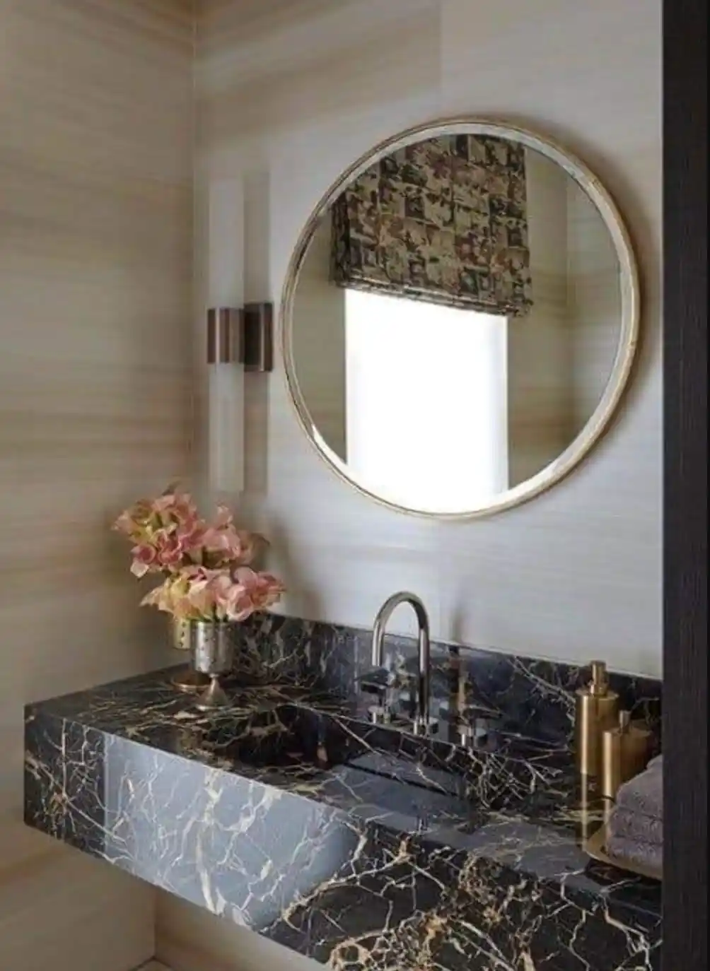 Banyo Şıklığını Artıran Lavabo Dekorasyon İpuçları ve Seçim Rehberi