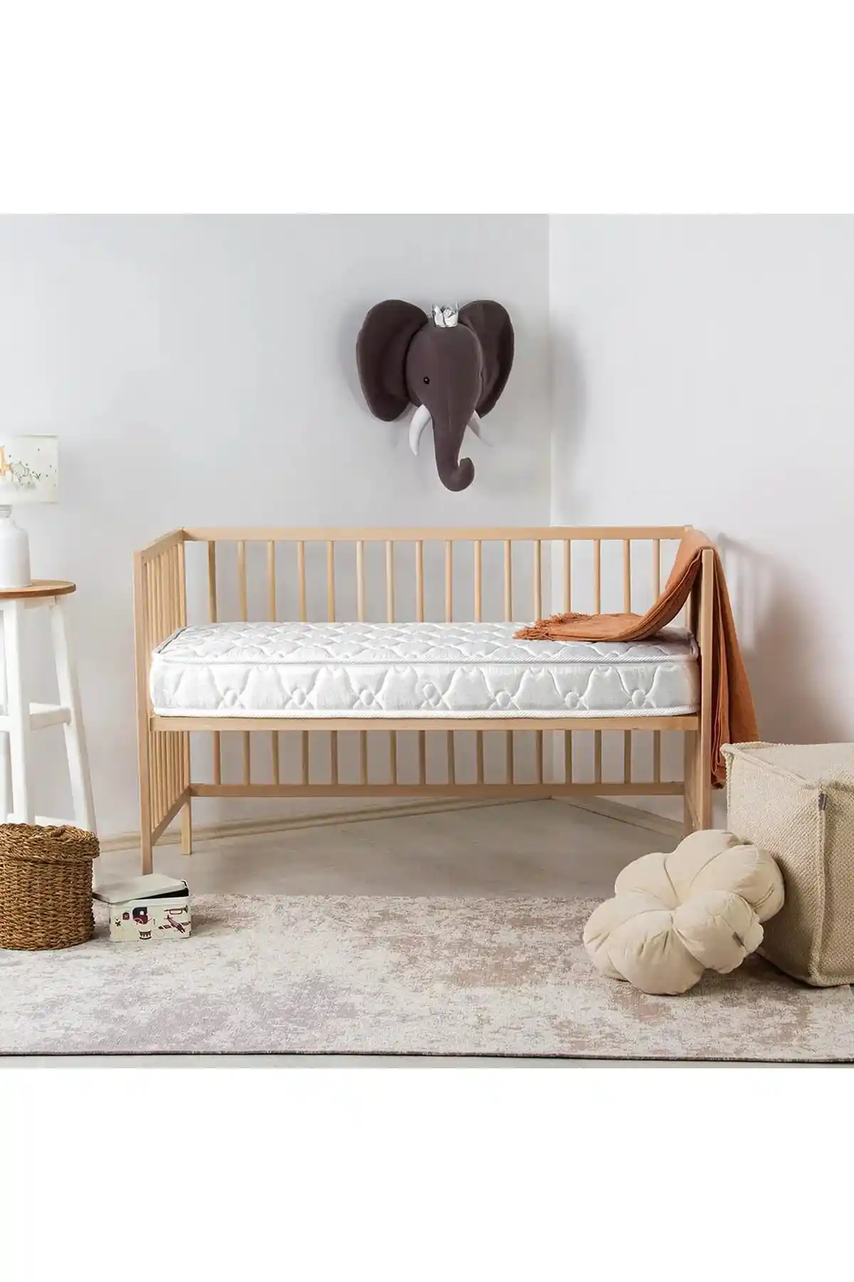 Bebek Yataklarının Sağlığı ve Güvenliği: Heyner Markasıyla Doğru Seçim Rehberi