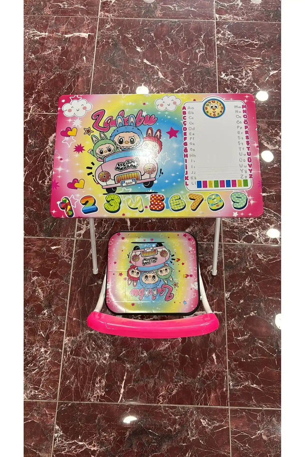 Beren Toys ve Woodnjoy Çalışma Masaları: Modern ve Fonksiyonel Ev ve Ofis Mobilyaları