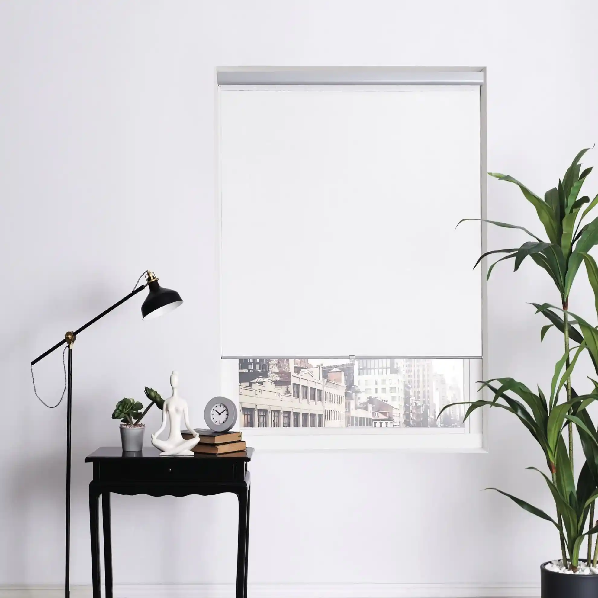 Beyaz Güneşlik Stor Perde Fiyatları ve Piyasa Seçenekleri Analizi