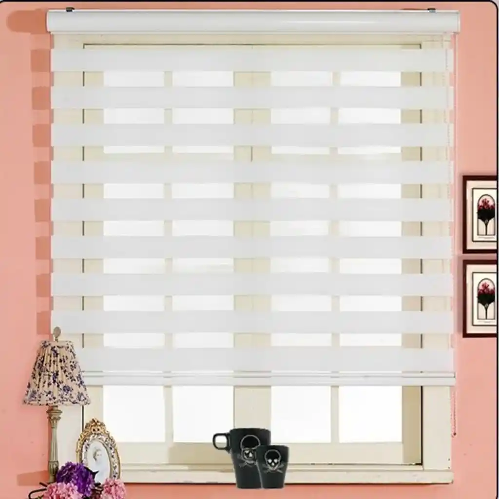 Beyaz Stor Perdeler ile Mekânlara Şıklık ve Ferahlık Katmanın Yolları