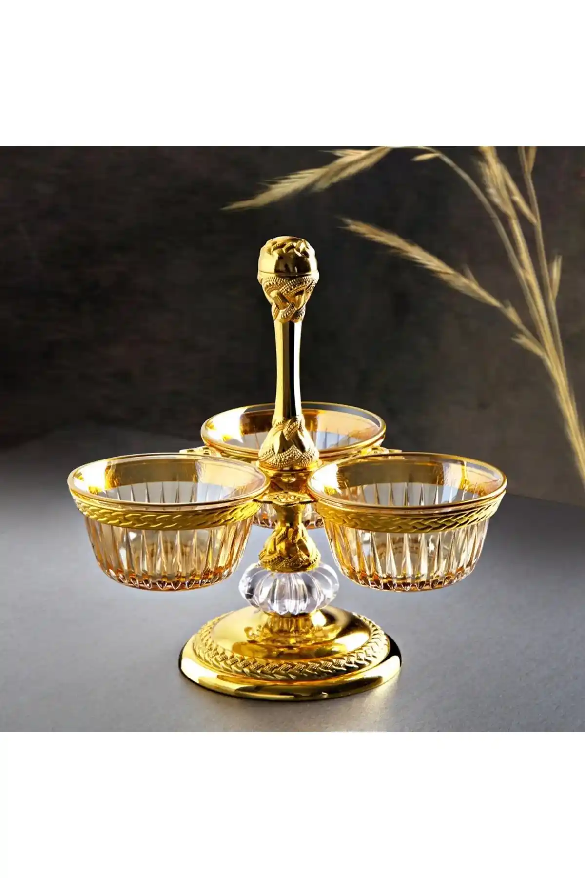 Bölmeli Cam Çerezlikler ile Şık ve Pratik Sunumlar İçin Dekorasyon Rehberi