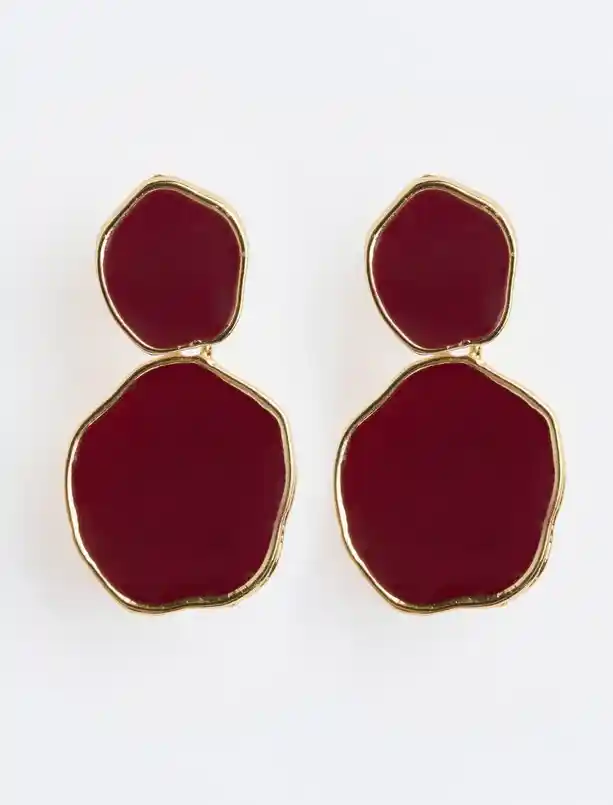 Bordo Renkli Seramik Aksesuarlar ile Ev Dekorasyonunda Zarif ve Şık Dokunuşlar