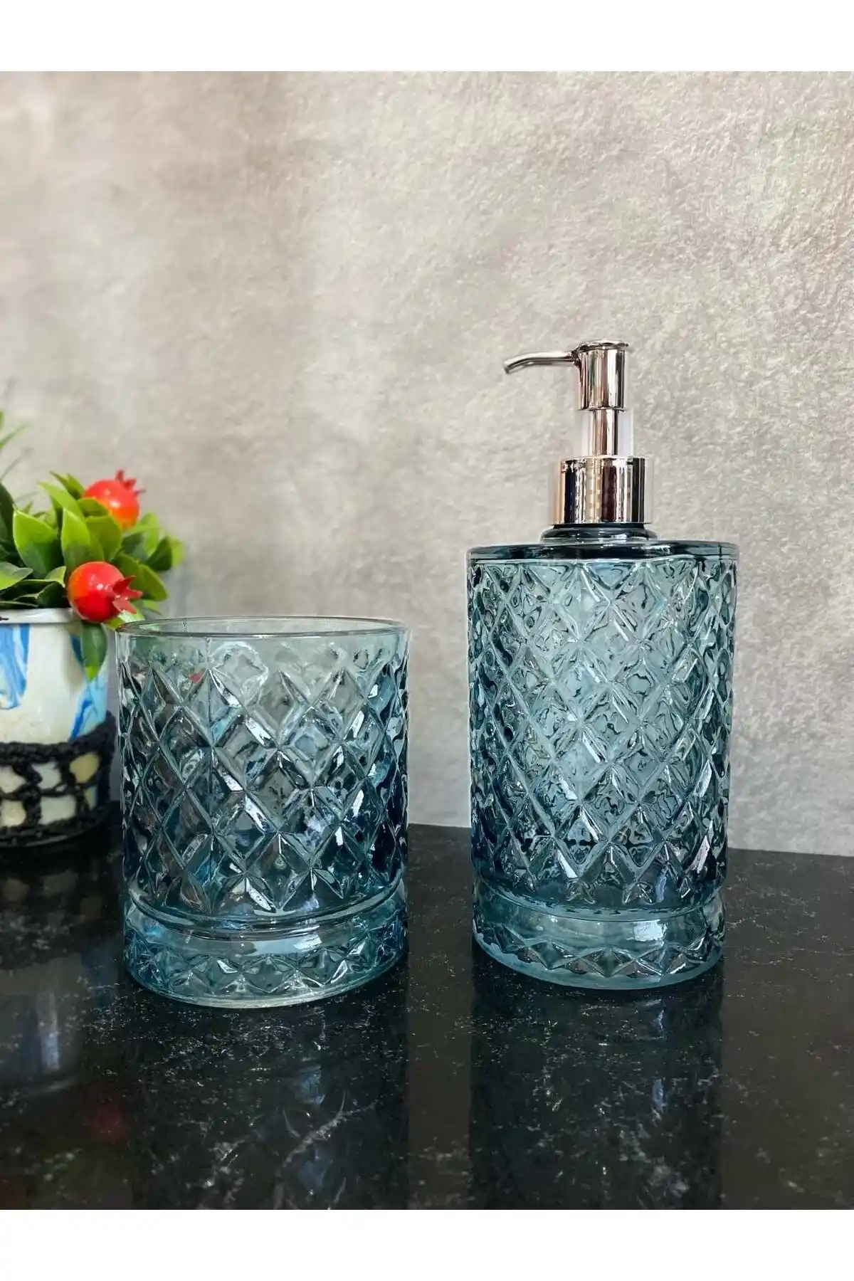 Cam Sabunluk 2’li Set Modelleri: Modern ve Şık Dekorasyon Çözümleri