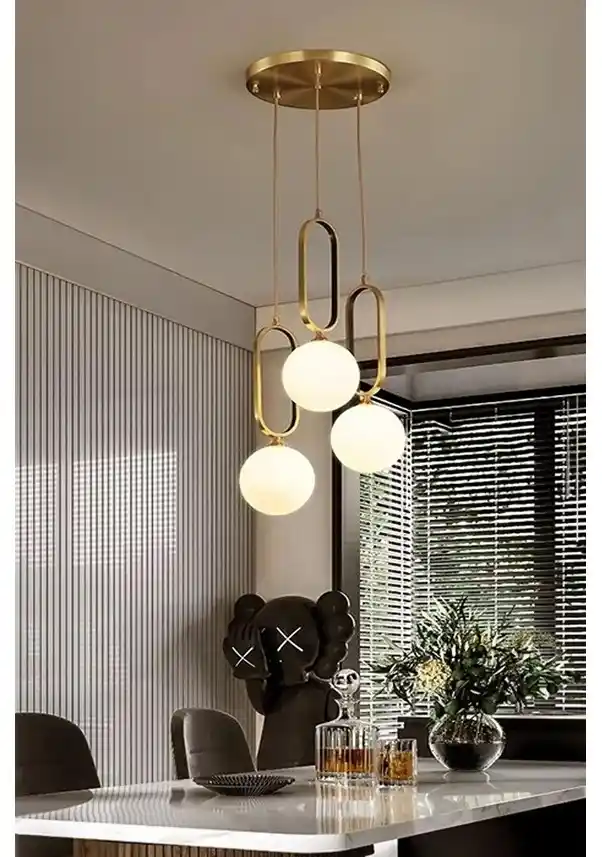 Camlı Kaplar ile Modern ve Şık İç Mekan Dekorasyonları Rehberi