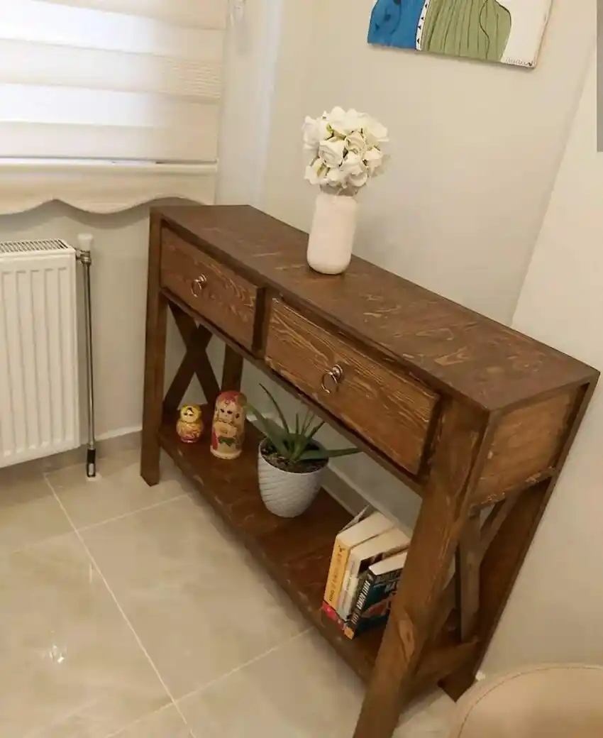 Ceviz Masif Mobilya ve Dayanıklılığı: Estetik ve Uzun Ömürlü Kullanım Rehberi