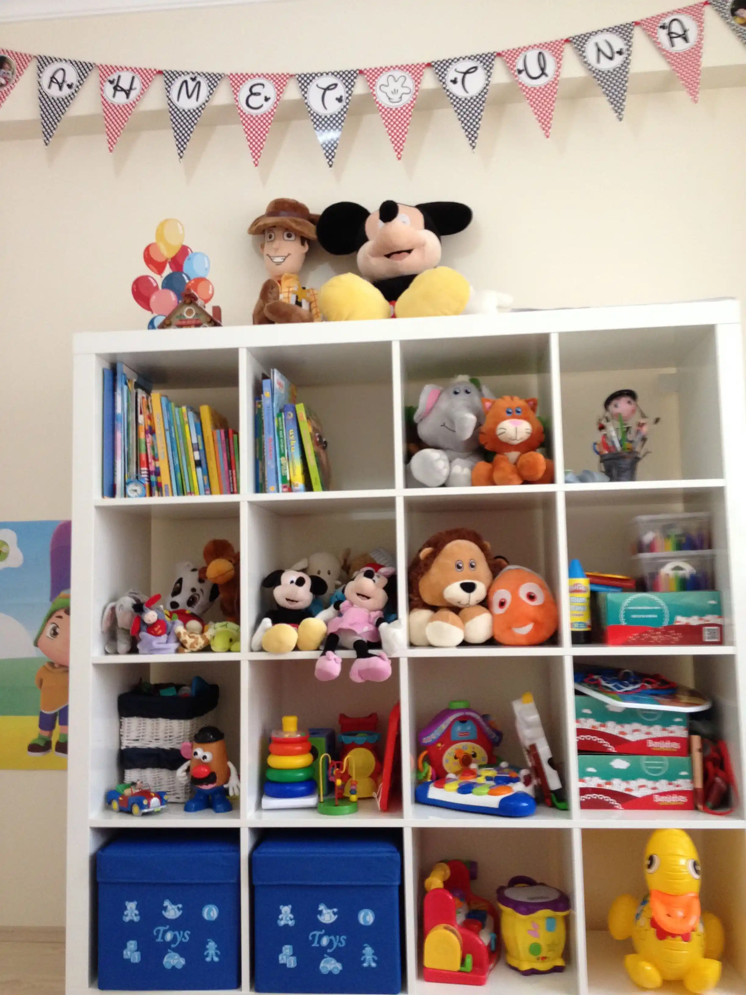 Çocuk Odası İçin En Uygun Oyuncak Dolabı Seçenekleri ve Güvenlik İpuçları