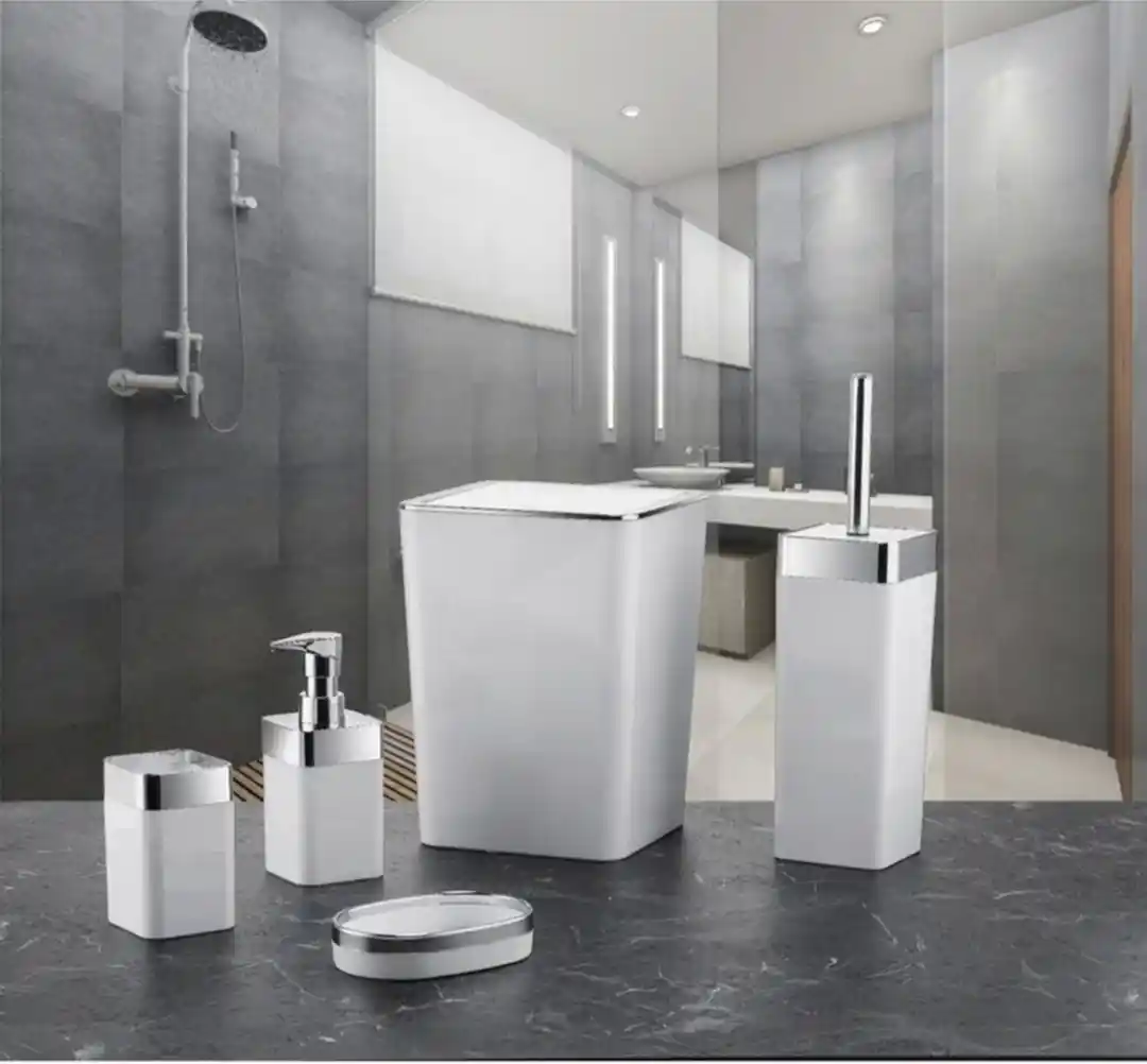 Çoklu Banyo Dekorasyon Setleri ile Estetik ve Fonksiyonelliği Bir Arada Yakalayın