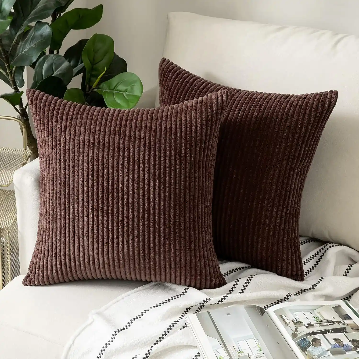 Dayanıklı Kadife Ev Kırlent Kılıfı Seçimi ve Bakım İpuçları