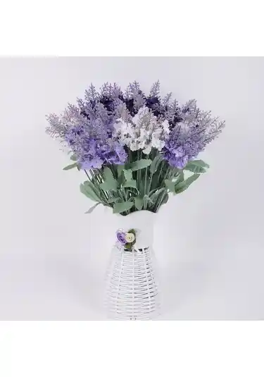 Dayanıklı ve Estetik Yapay Çiçek Seçenekleri Dekorasyon İçin Uygun Alternatif