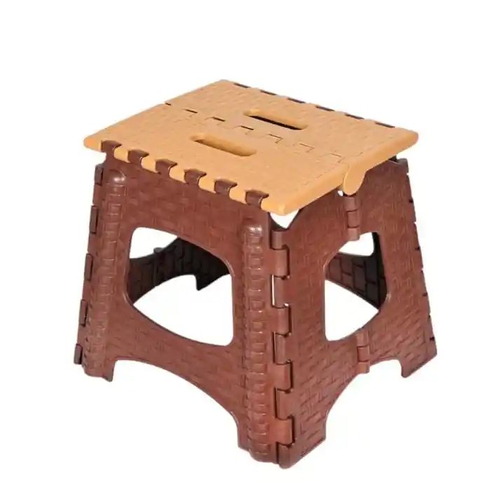 Dayanıklı ve Pratik Katlanır Tabureler: Ev ve Ofis İçin Fonksiyonel Çözümler