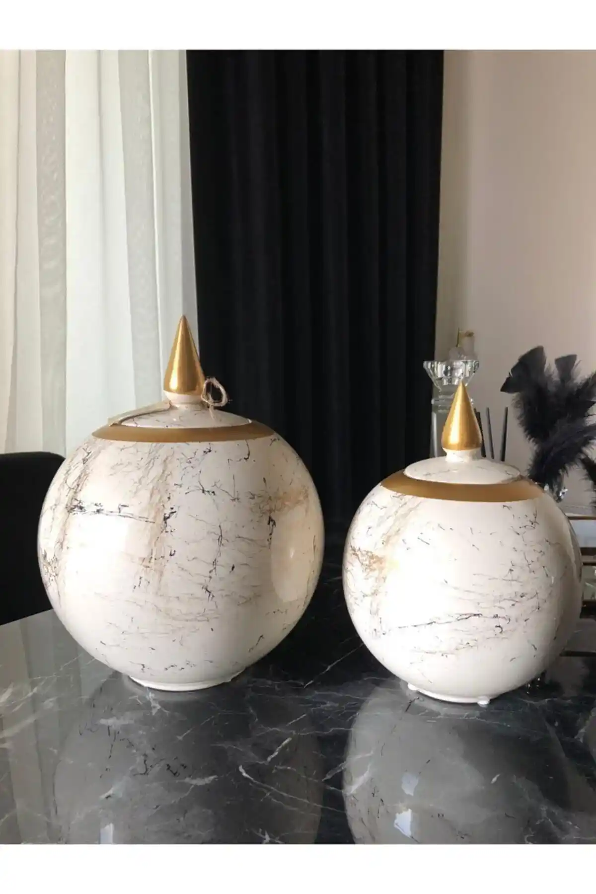 Dekoratif Ürünler ve Markalar: Evlerinize Estetik Katmanın Yolları