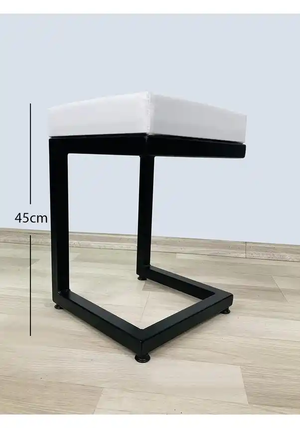 Deri Oturaklı Metal Mutfak Taburesi: Modern ve Dayanıklı Tasarım Çözümü