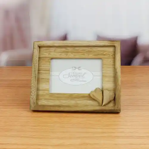 Doğal Ahşap Dekor Çerçevesi: Estetik ve Dayanıklılığıyla İç Mekanlara Sıcaklık Katma Rehberi