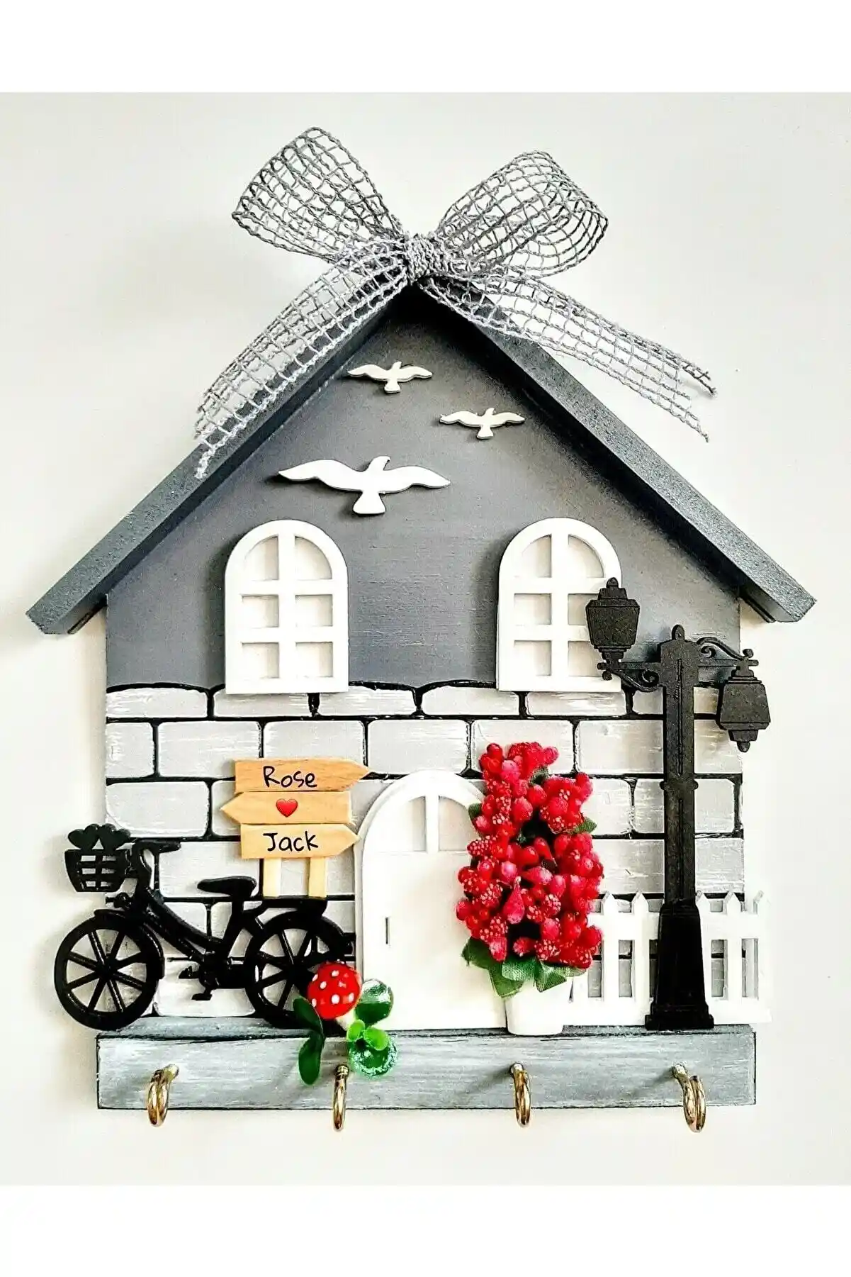 Duvar Anahtar Askıları ile Ev Dekorasyonunda İşlevsellik ve Estetiğin Uyumunu Sağlama