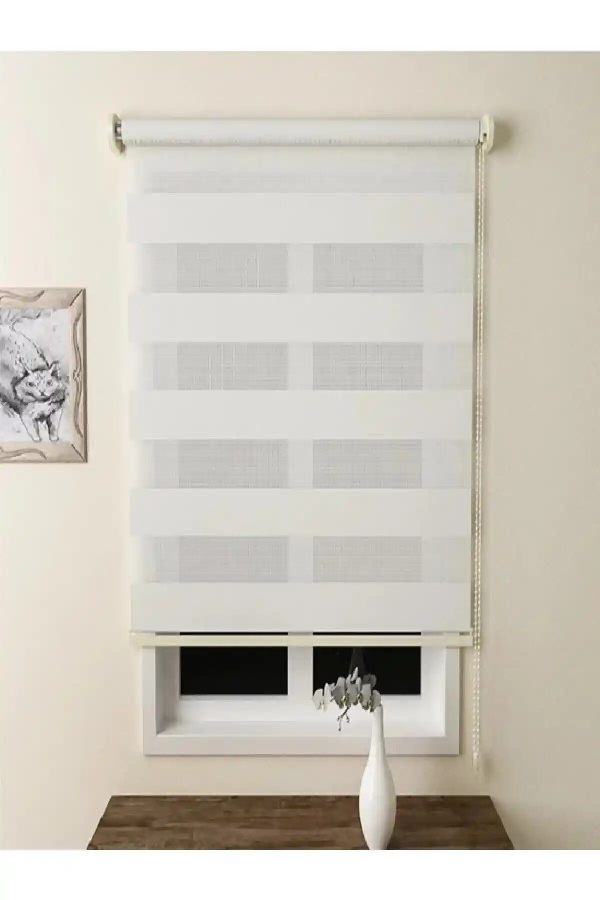 Düz Stor ve Piliseli Perdeler: Mekan Dekorasyonunda Fonksiyonellik ve Estetik