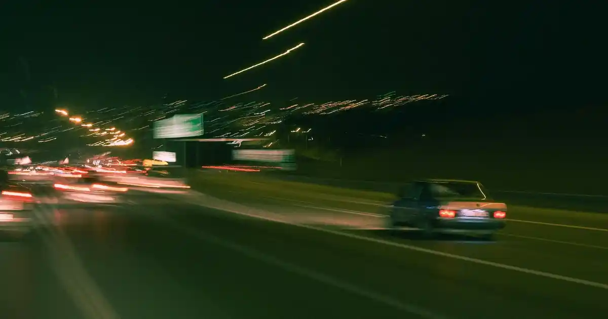 Efe Yapı ve Ersan Dizayn: Modern Mobilya ve Dekorasyon Çözümleri Üzerine Analiz