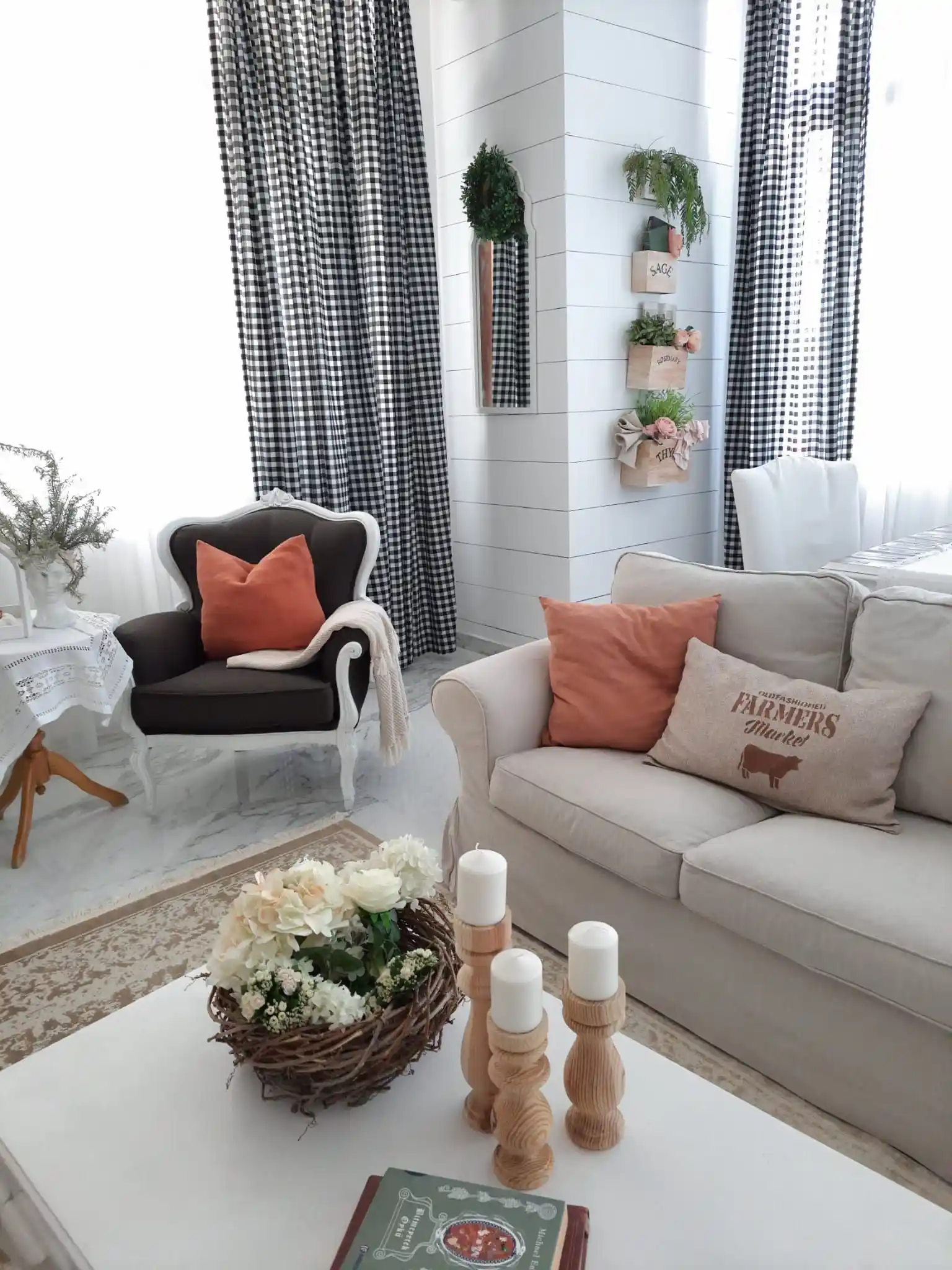 Ekonomik Ev Dekorasyonu ve Alan Yenileme Rehberi Bütçe Dostu Çözümlerle Estetik ve Fonksiyonel Alanlar Yaratın