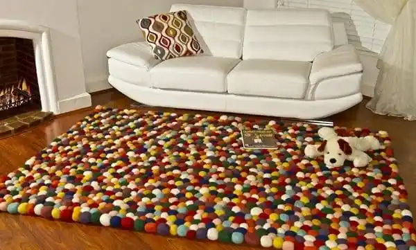 El Yapımı Halılar ile Ev Dekorasyonunda Sıcaklık ve Estetik Yaratma Rehberi