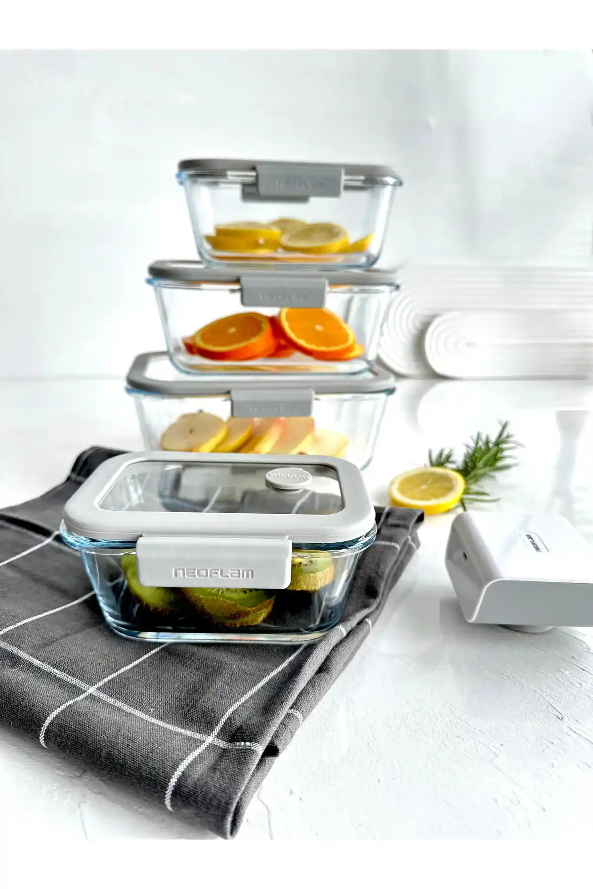 Estetik Tasarımlı Cam Saklama Setleri ile Modern Mutfaklara Şıklık Katın