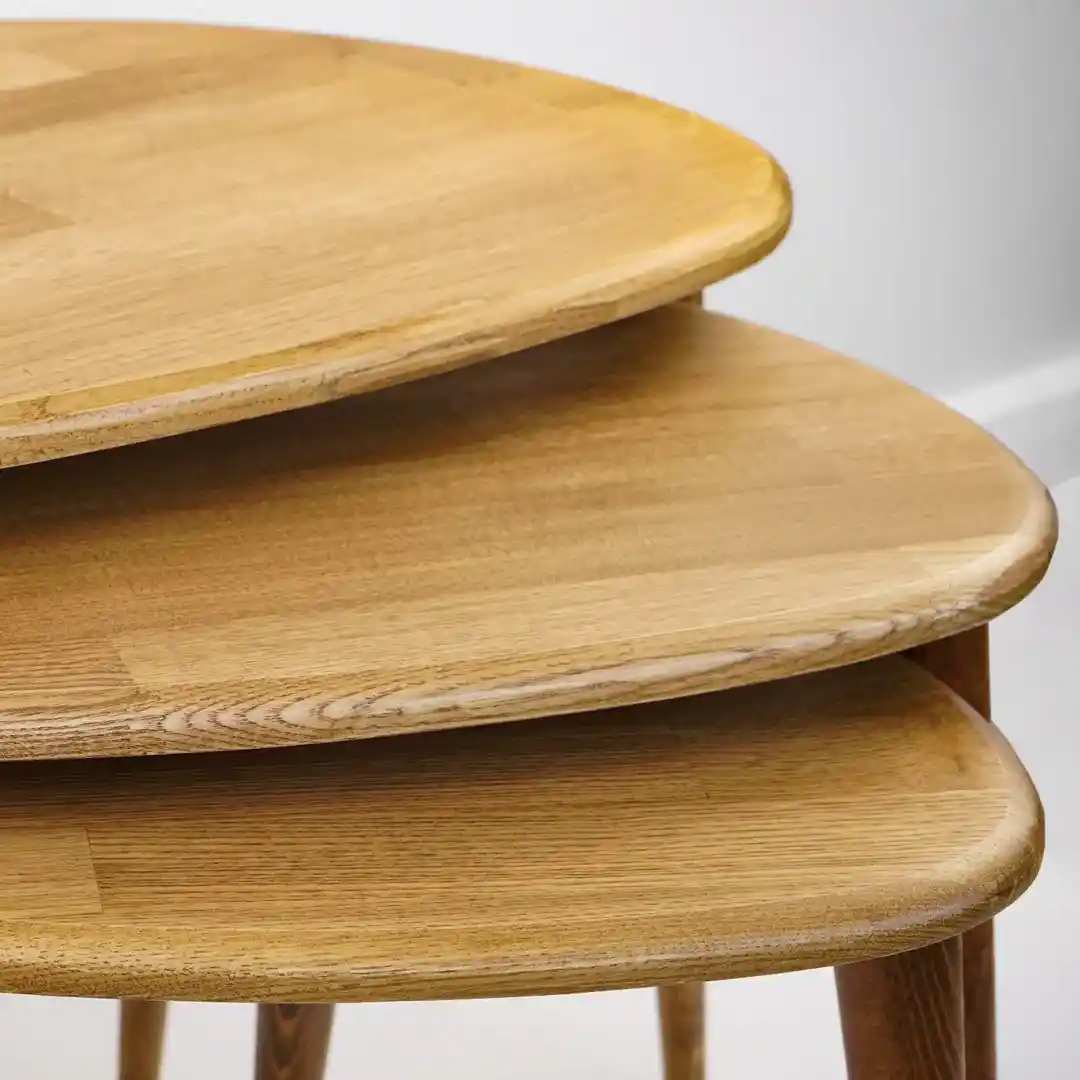 Ev Dekorasyonunda Ahşap Sehpa Takımlarının Rolü ve Seçim İpuçları