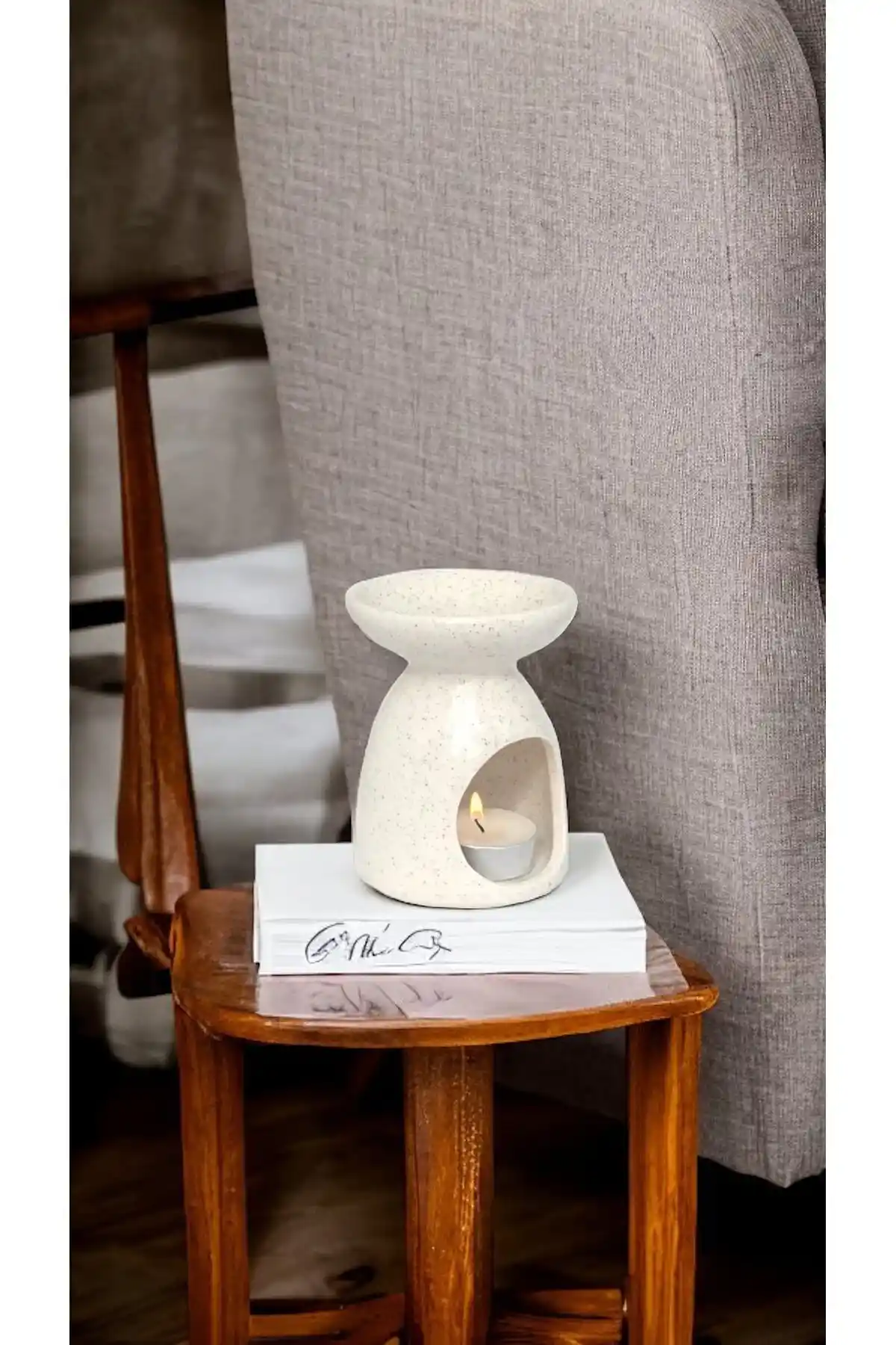 Ev Dekorasyonunda Buhurdanlık ve Uçucu Yağların Estetik ve Fonksiyonel Rolü