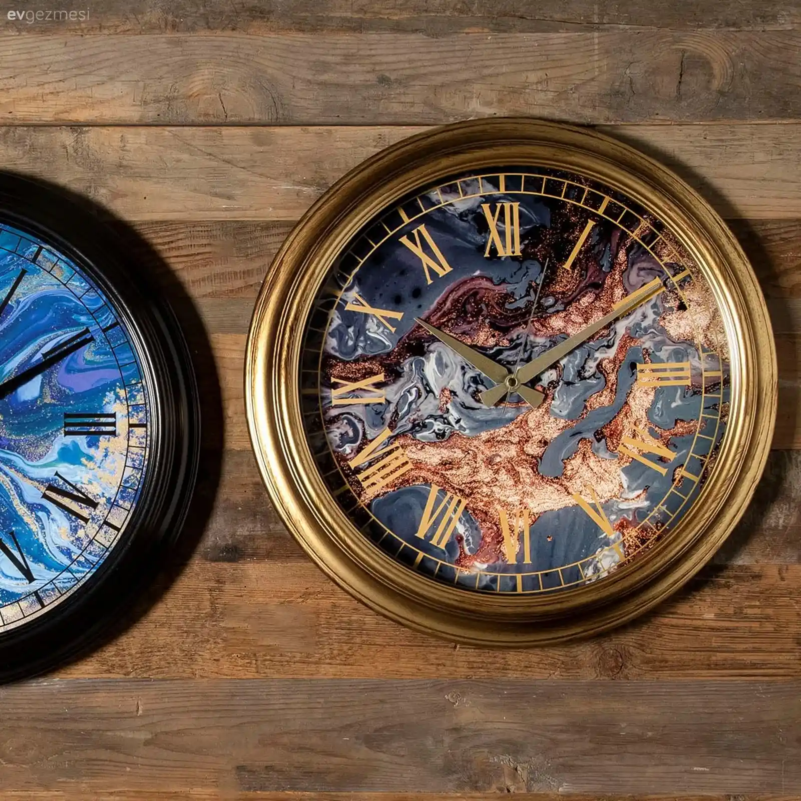 Ev Dekorasyonunda Duvar Saatleri: Estetik ve Fonksiyonelliğin Uyumuyla Mekânları Zenginleştirir