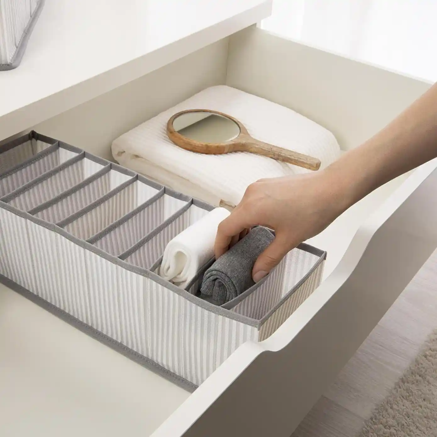 Ev Dekorasyonunda Serstil Çekmecelerin Rolü ve Kullanım İpuçları