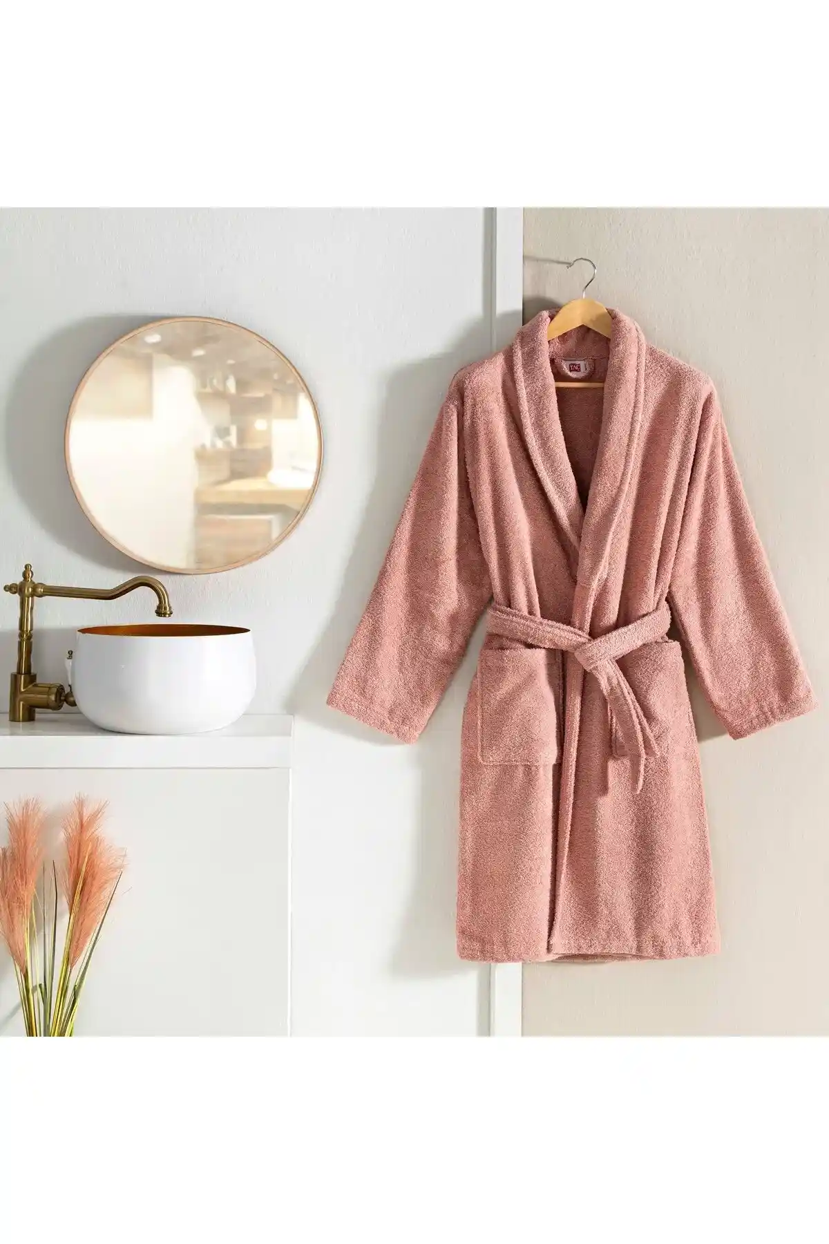 Ev İçin Konfor ve Pratiklik Sunan Salık Bornozları Hakkında Detaylı Bilgi