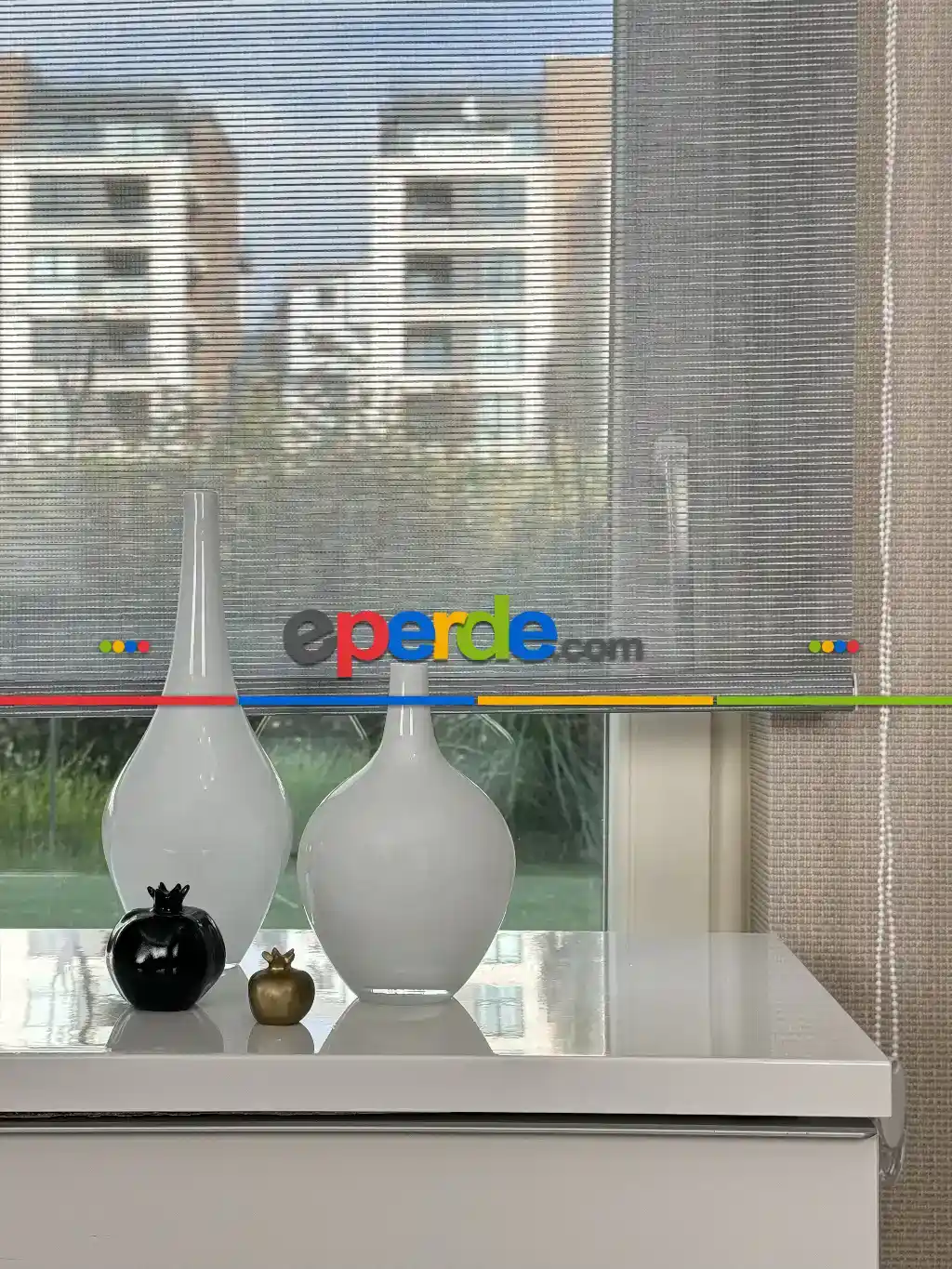 Evde Kolay Montaj Tül Perdeler: Pratik ve Hızlı Kurulum Çözümleri