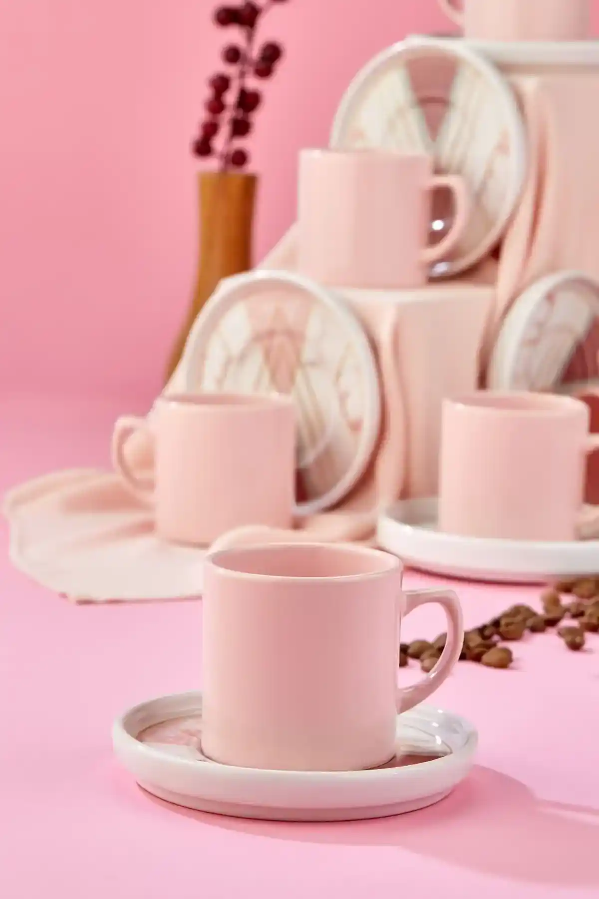 Evde Zarafet Yaratmak İçin Fincan Takımlarının Estetik ve Fonksiyonel Kullanımı