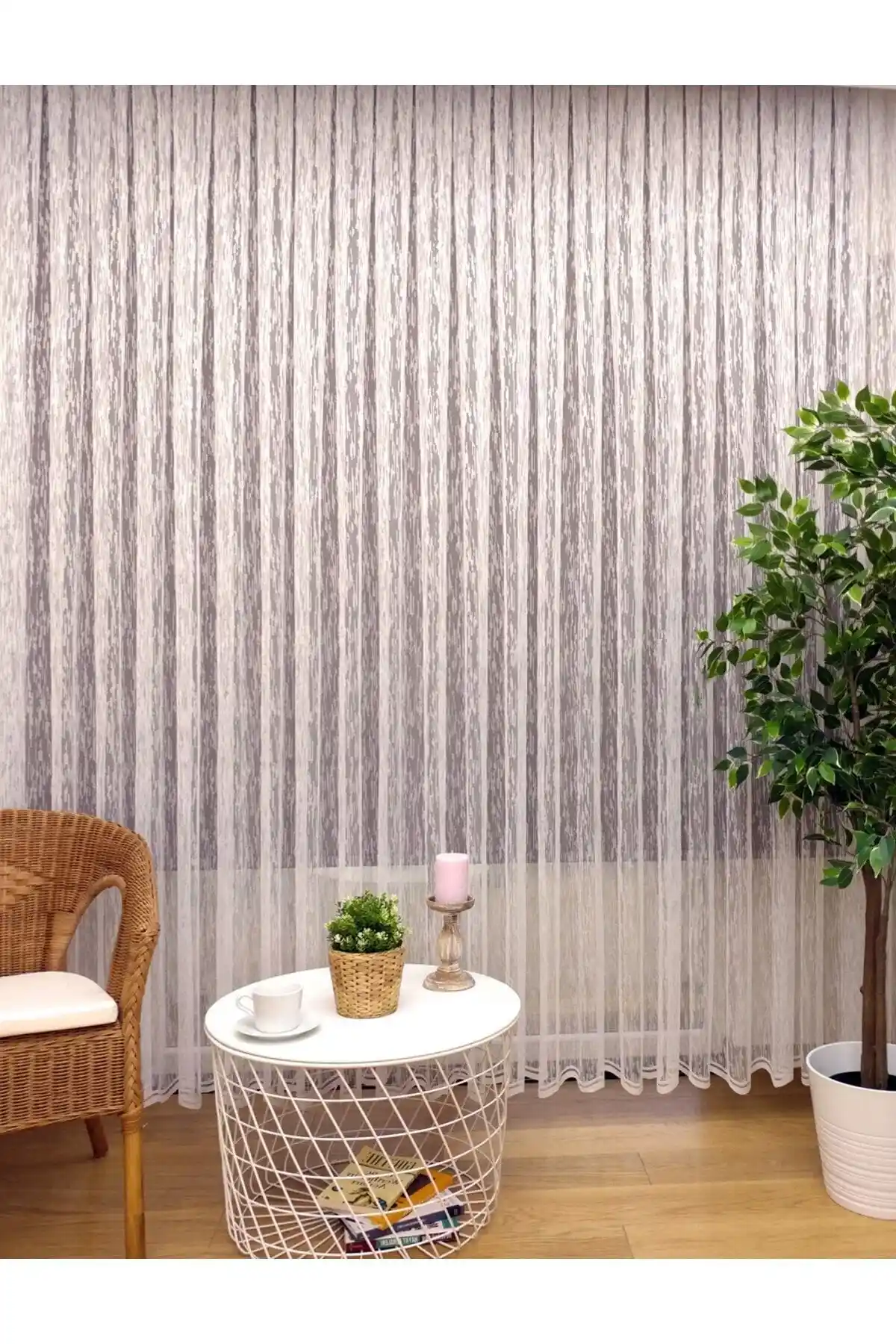 Evdepo'nun Modern Perdeleri: Estetik ve Fonksiyonelliği Bir Arada Sunan Çözümler