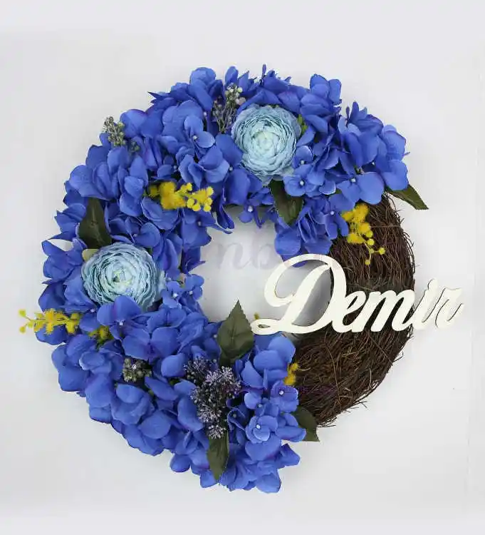 Evinize Şıklık Katan Kapı Süsleri: Malzeme, Tasarım ve Trendler Hakkında Bilgi