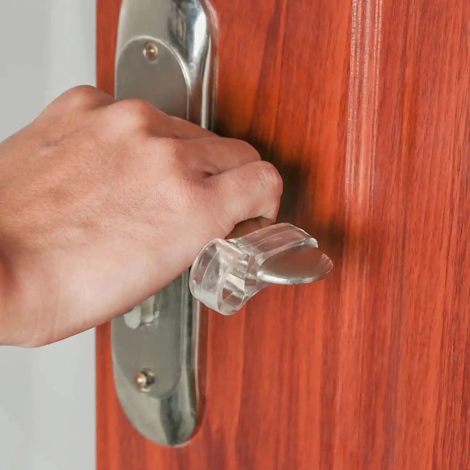 Fonksiyonel Estetik Kapı Kolu Durdurucuları Güvenlik ve Tasarımın Birlikte Sunulduğu Çözüm