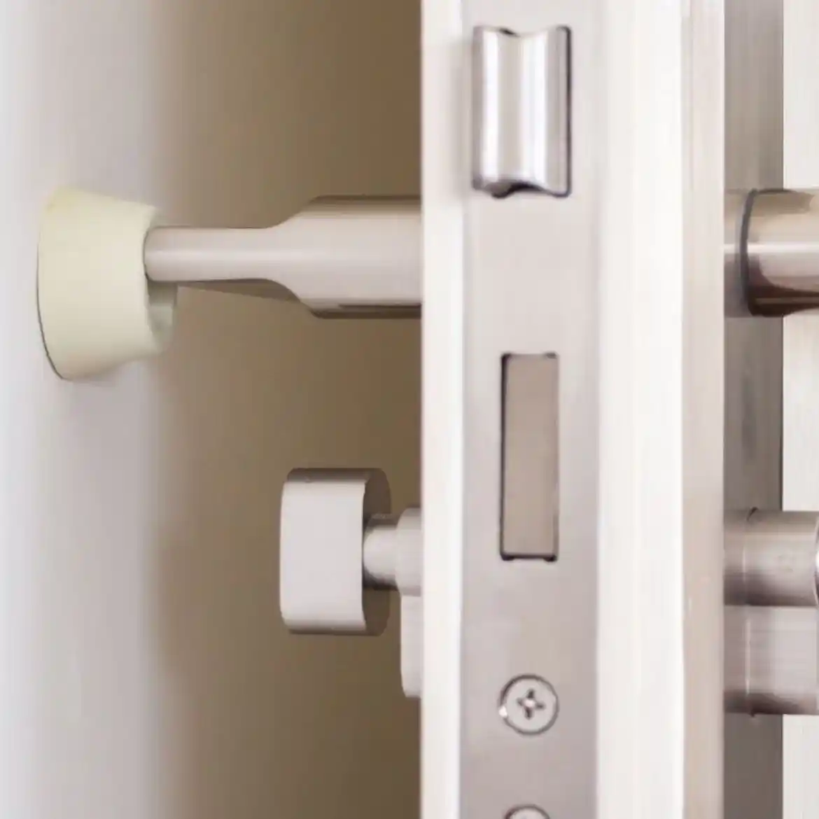 Fonksiyonel Kapı Kolu Stoperleri Seçenekleri ve Kullanım İpuçları