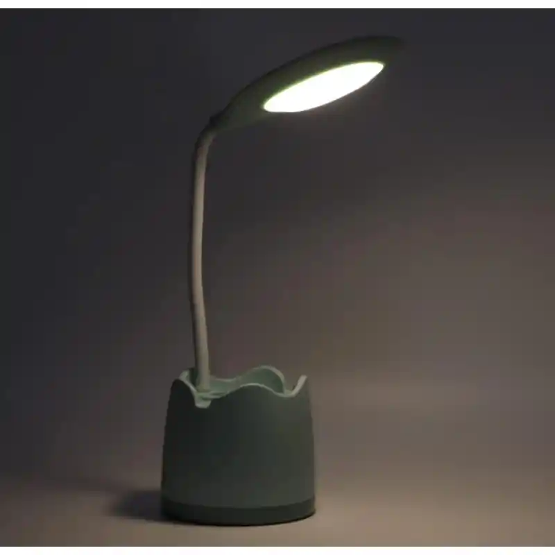 Fonksiyonel Modern Masa Lambası Tasarımı: Estetik ve İşlevselliğin Buluşması