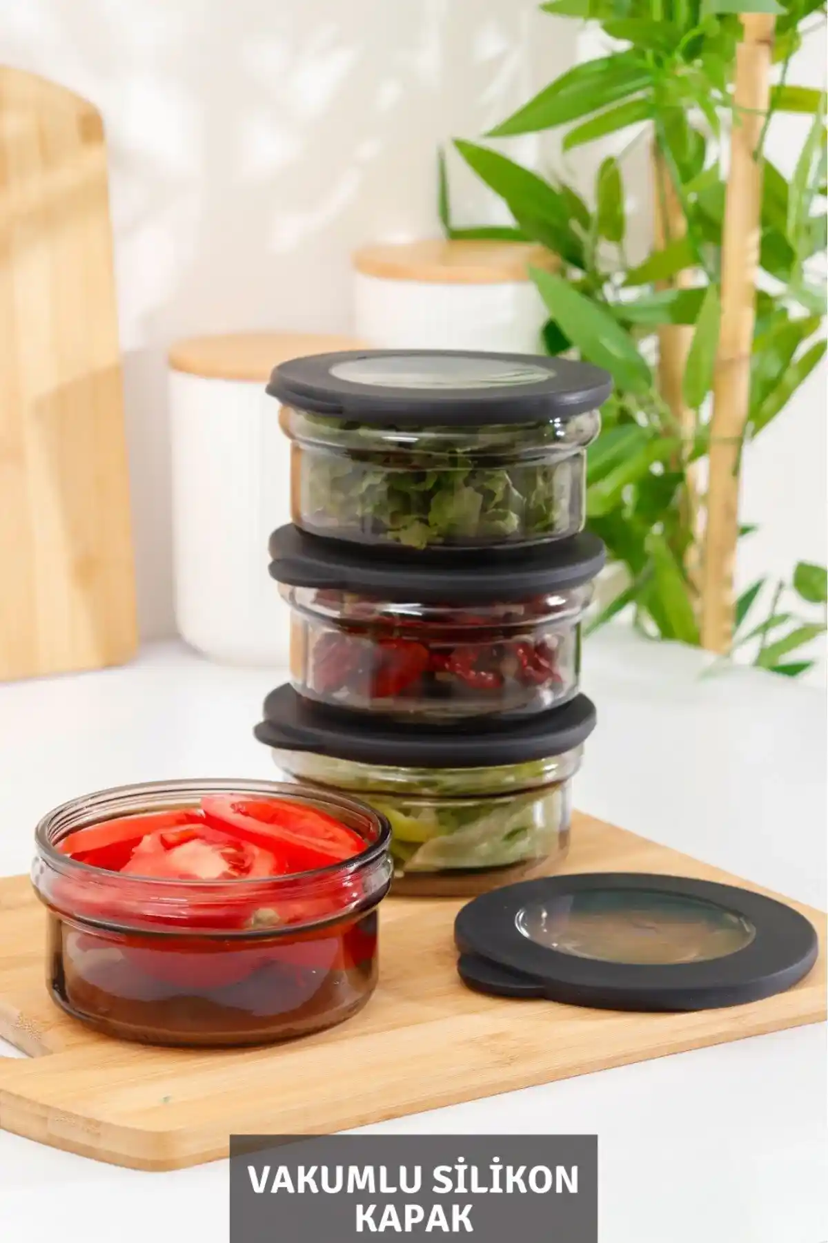 Geniş Hacimli Vakumlu Cam Kap Setleri ile Mutfakta Güvenli ve Pratik Saklama Çözümleri