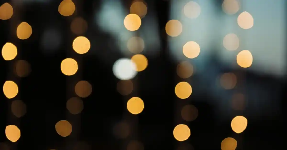 Güneş Enerjili Aydınlatma Sistemleri: Sürdürülebilir ve Ekonomik Çözümler